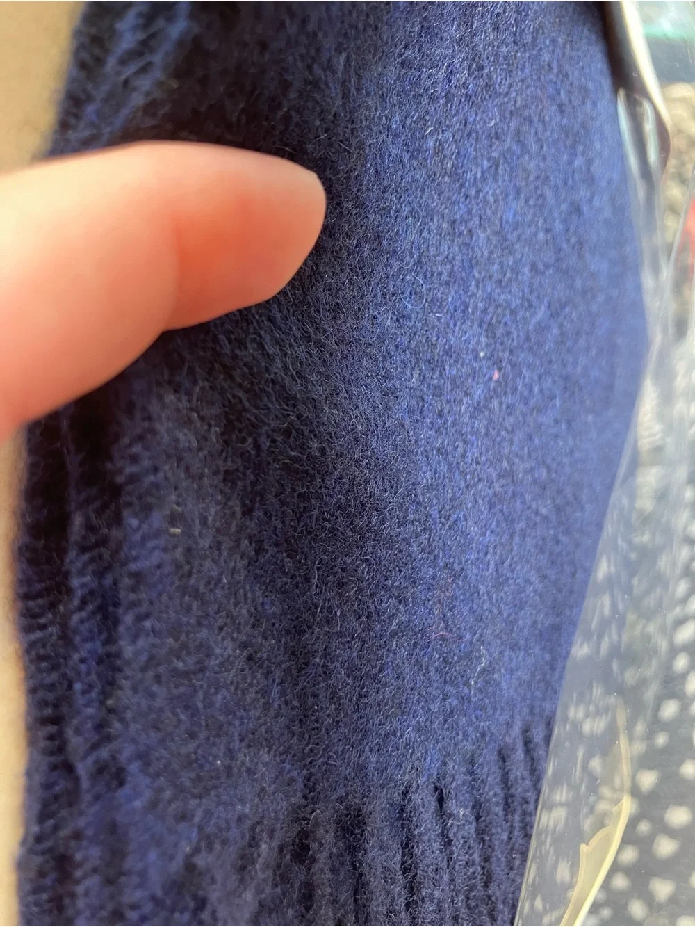 Scots Regal Made in Scotland Navy cashmere and Wool Scarf- New